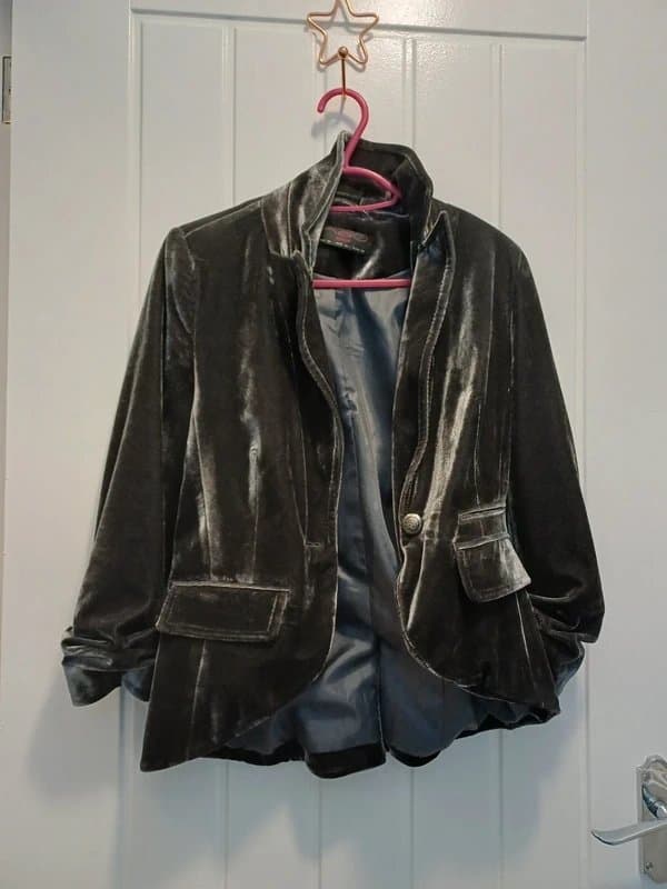New Look new look grey velour jacket size 10