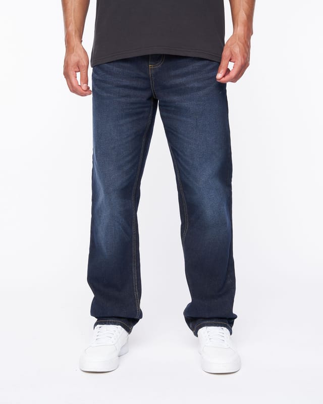 Duck&Cover Duck&Cover Rushawn Men's Modern Slim-Fit Jeans in Dark Navy - 2