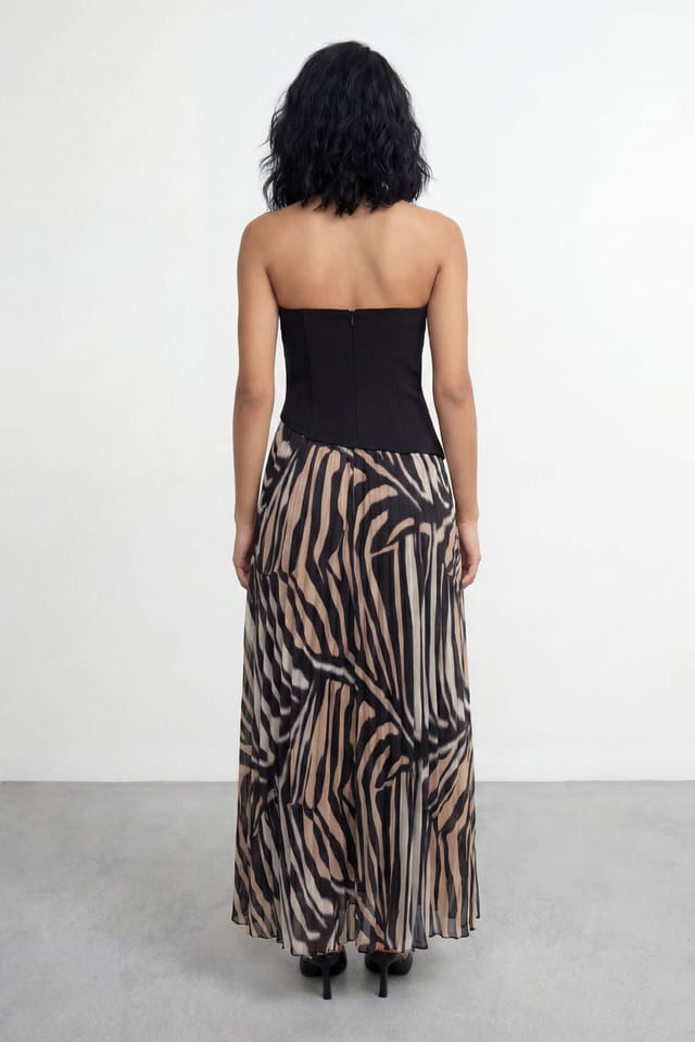 Warehouse Warehouse Women's Bandeau Bodice Pleated Chiffon Midi Dress in Zebra - 3