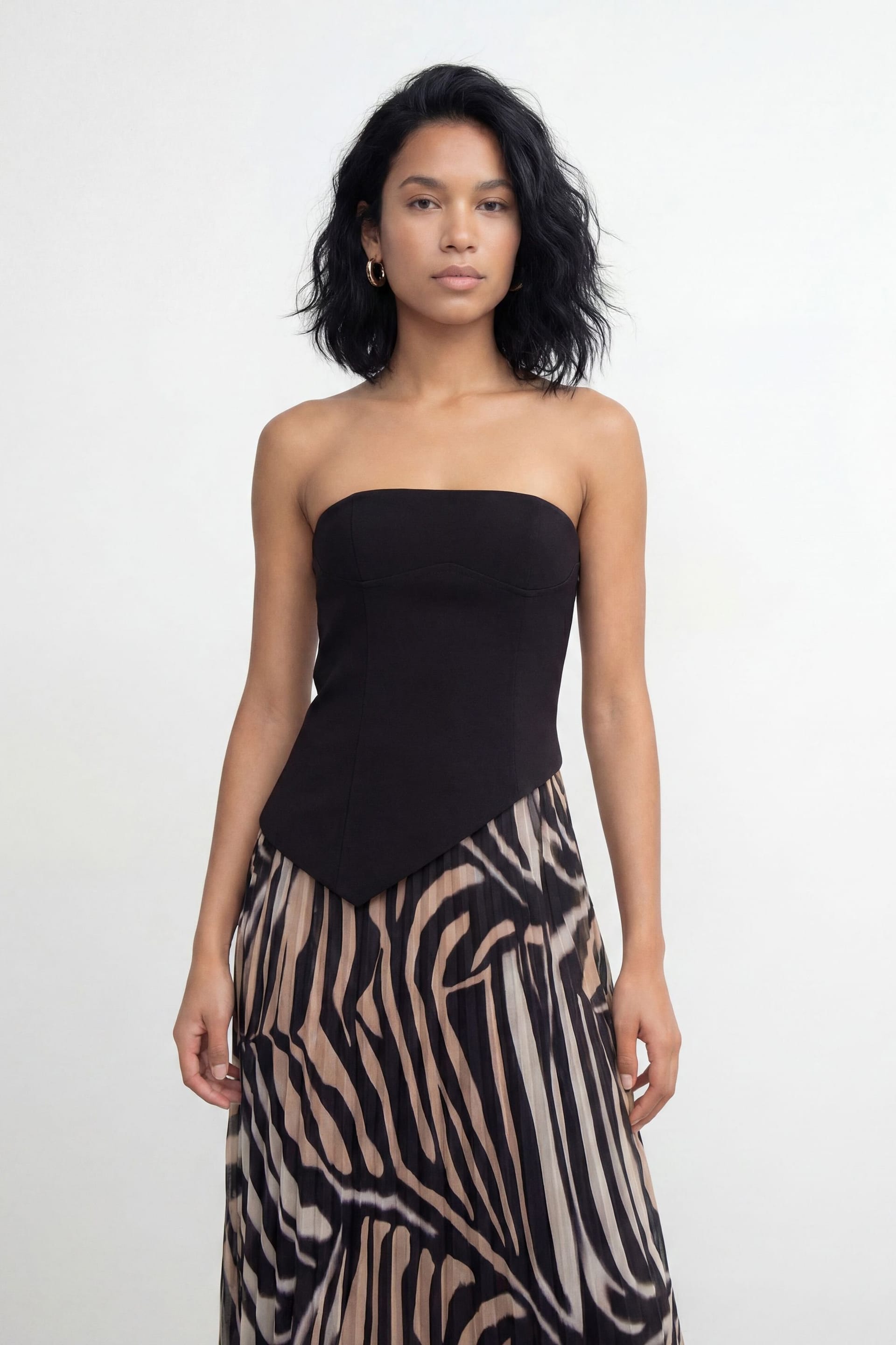 Warehouse Warehouse Women's Bandeau Bodice Pleated Chiffon Midi Dress in Zebra - 4