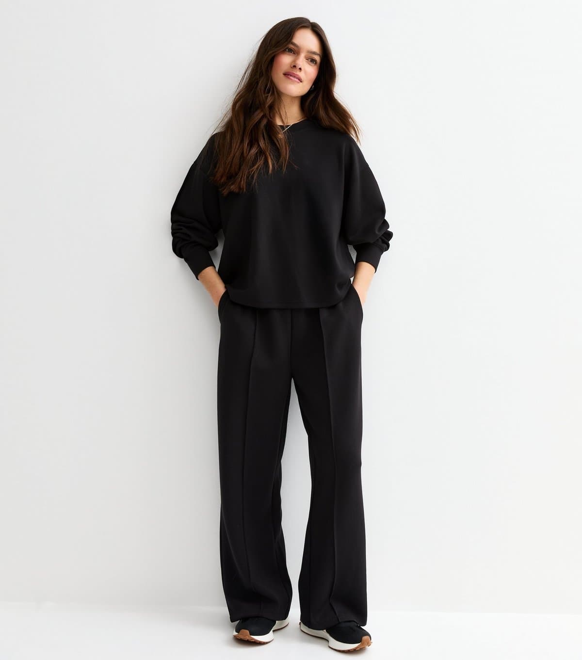 New Look Women's Petite Premium Black Wide Leg Joggers New Look