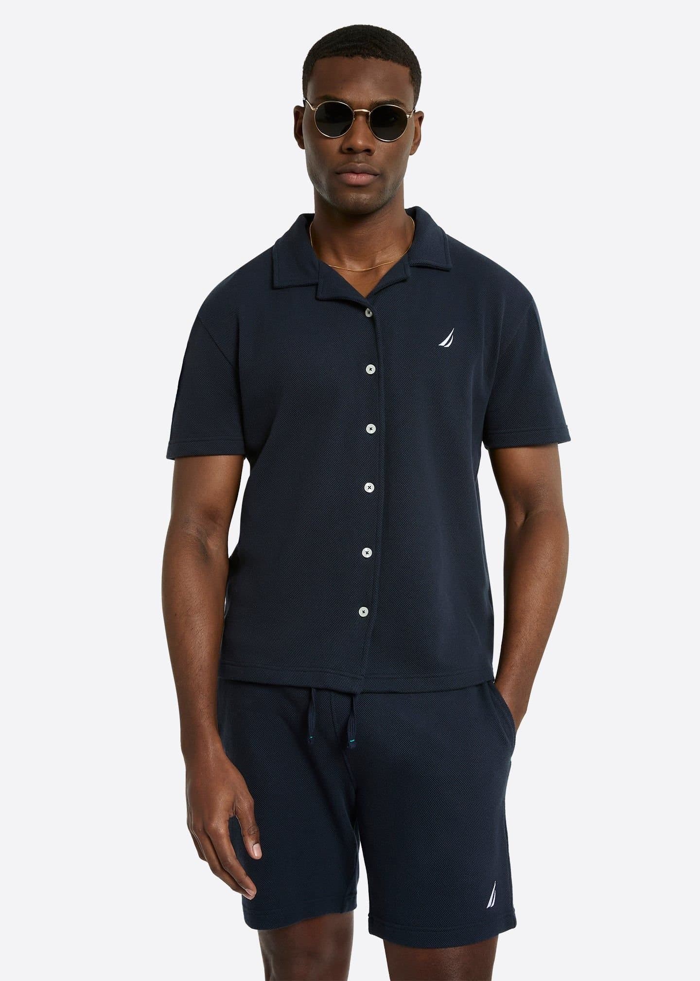 Nautica Nautica Men's Dundo SS Shirt in Dark Navy
