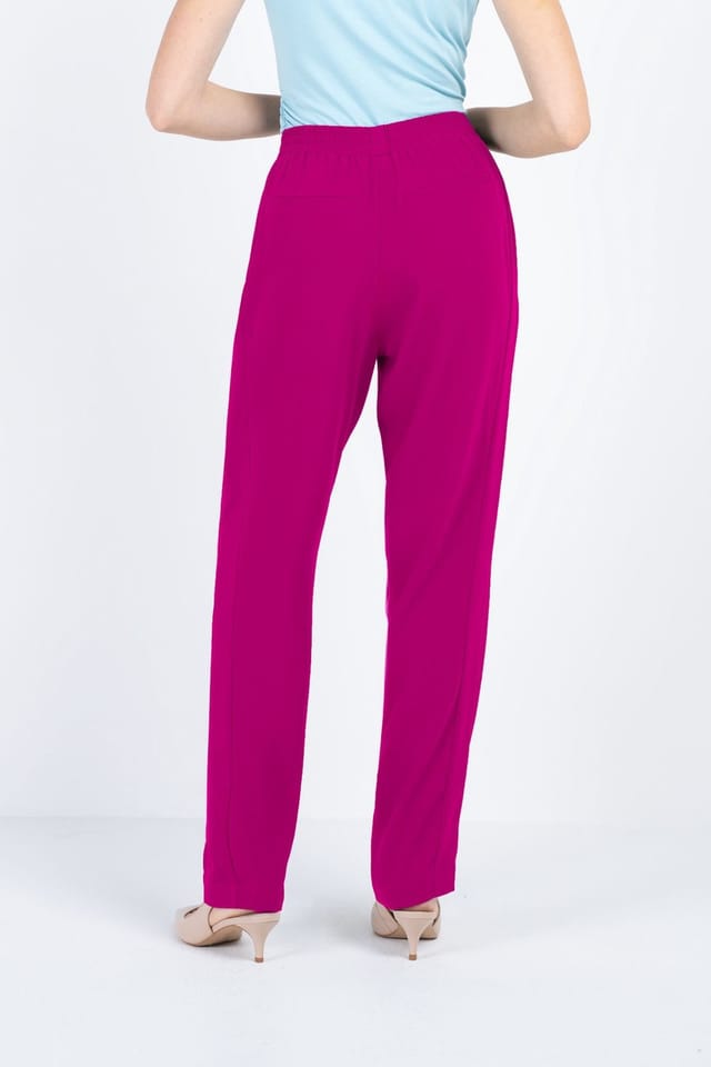 Kettlewell Kettlewell Women's Pintuck Front Slim Tapered Trousers in Fuchsia - 3