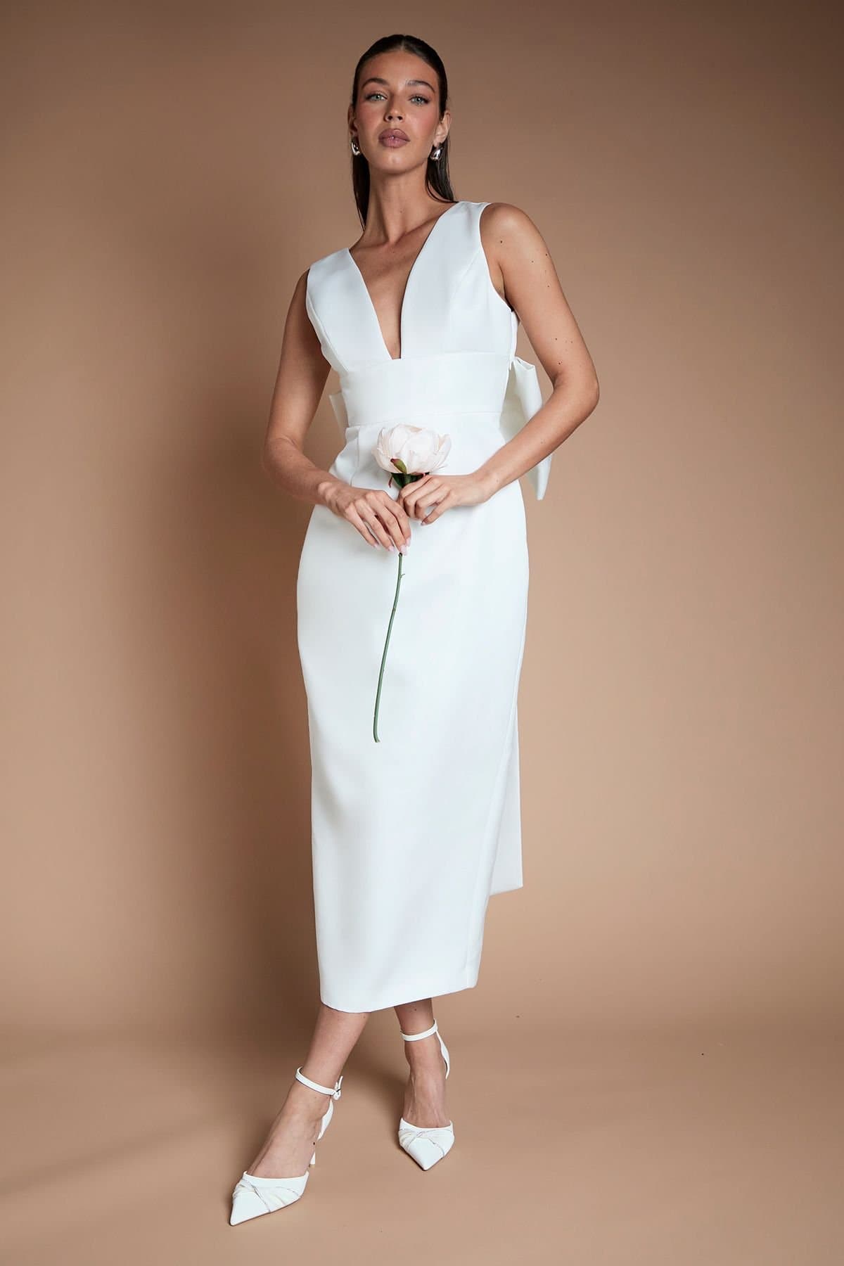 Coast Coast Women's Honoured Petite Plunge Neck Structured Satin Bow Back Wedding Dress in Ivory