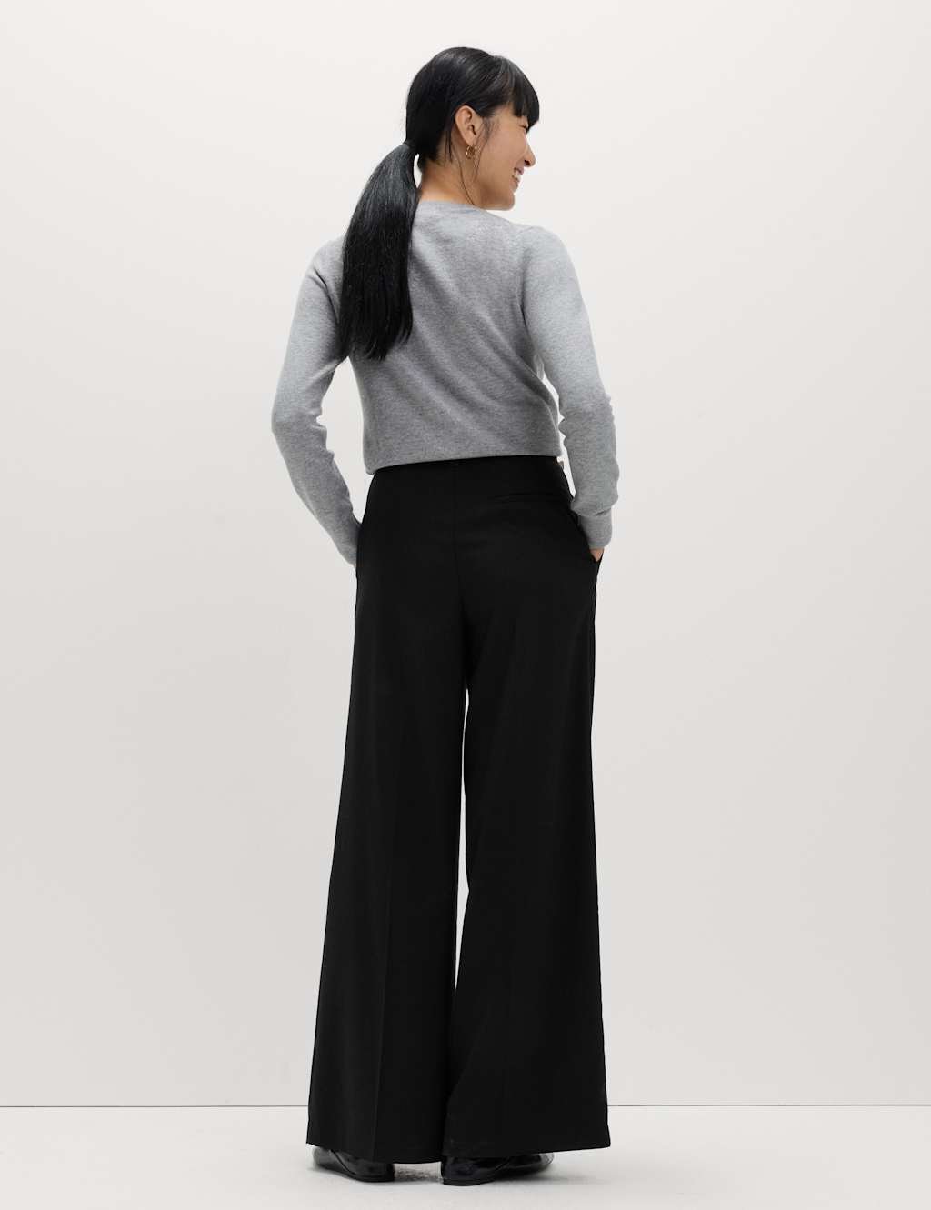 Marks & Spencer M&S Single Pleat Wide Leg Trousers Black - 4