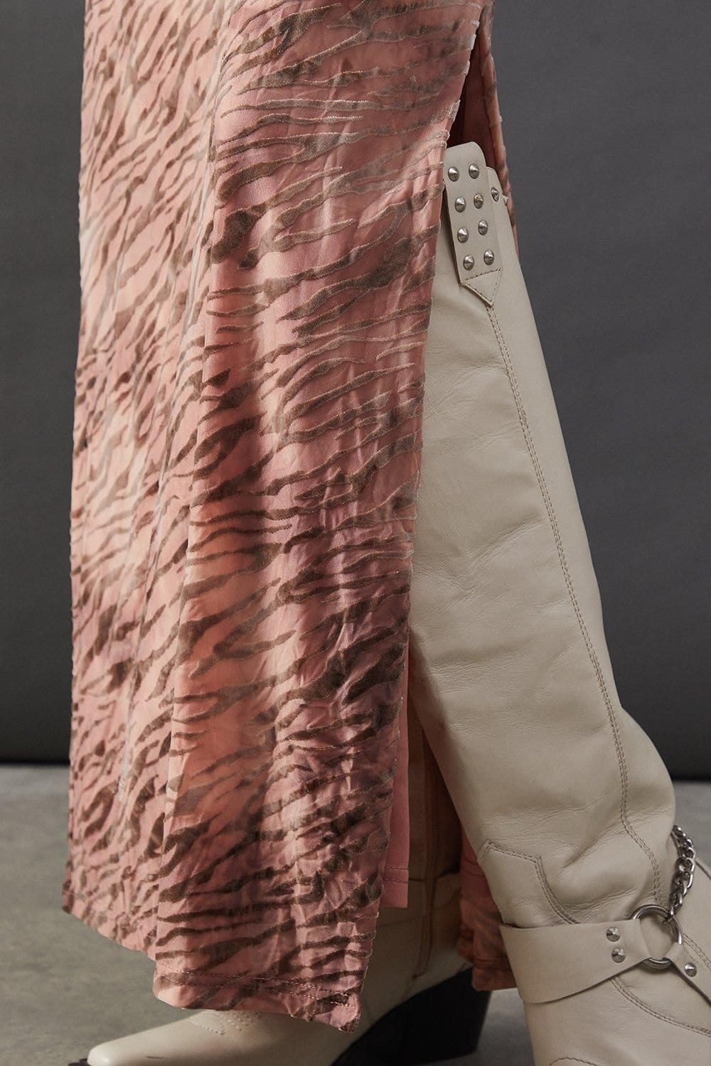 Warehouse Warehouse Women's Burnout Velvet Column Maxi Skirt in Zebra - 4