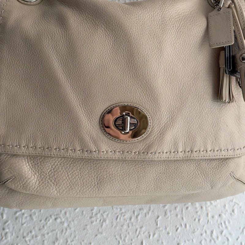 Coach Womens Vintage Y2K Coach Crean Shoulder/Crossbody