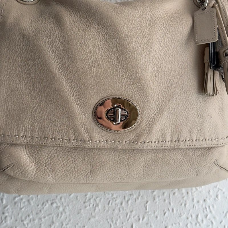 Coach Womens Vintage Y2K Coach Crean Shoulder/Crossbody - 1