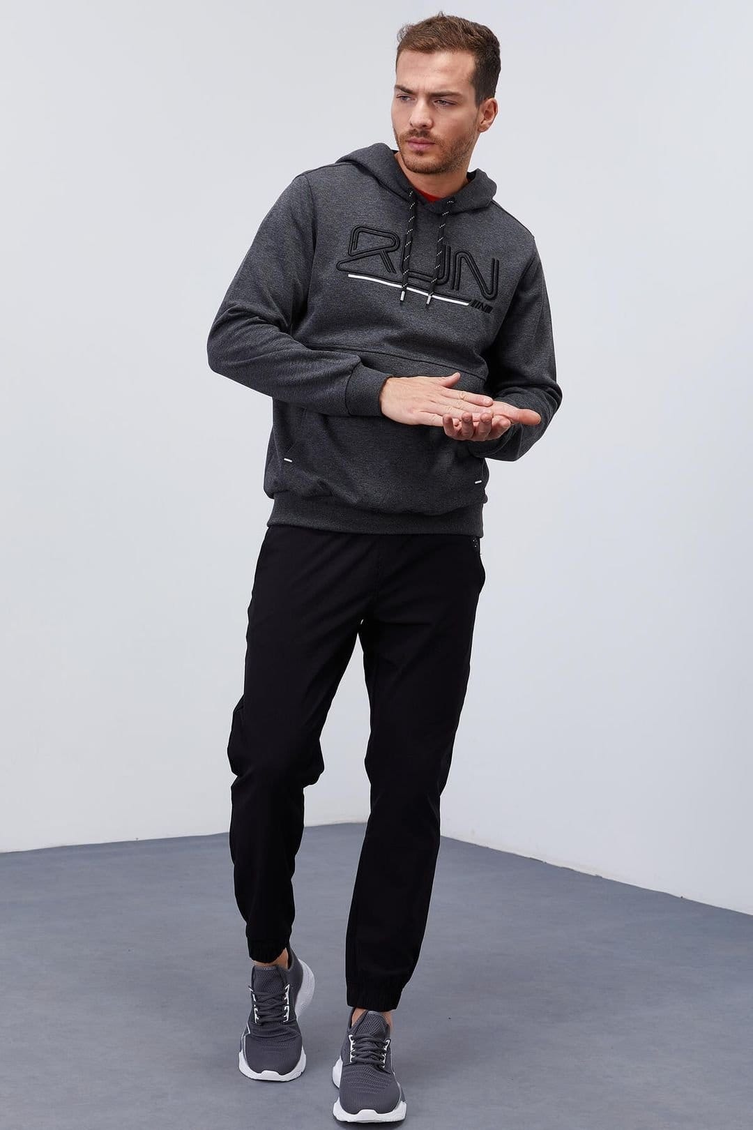 Tommy Life Tommy Life Men's Logo Printed Hooded Sweatshirt in Charcoal - 4
