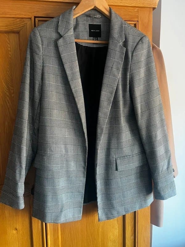 New Look Black and white check blazer