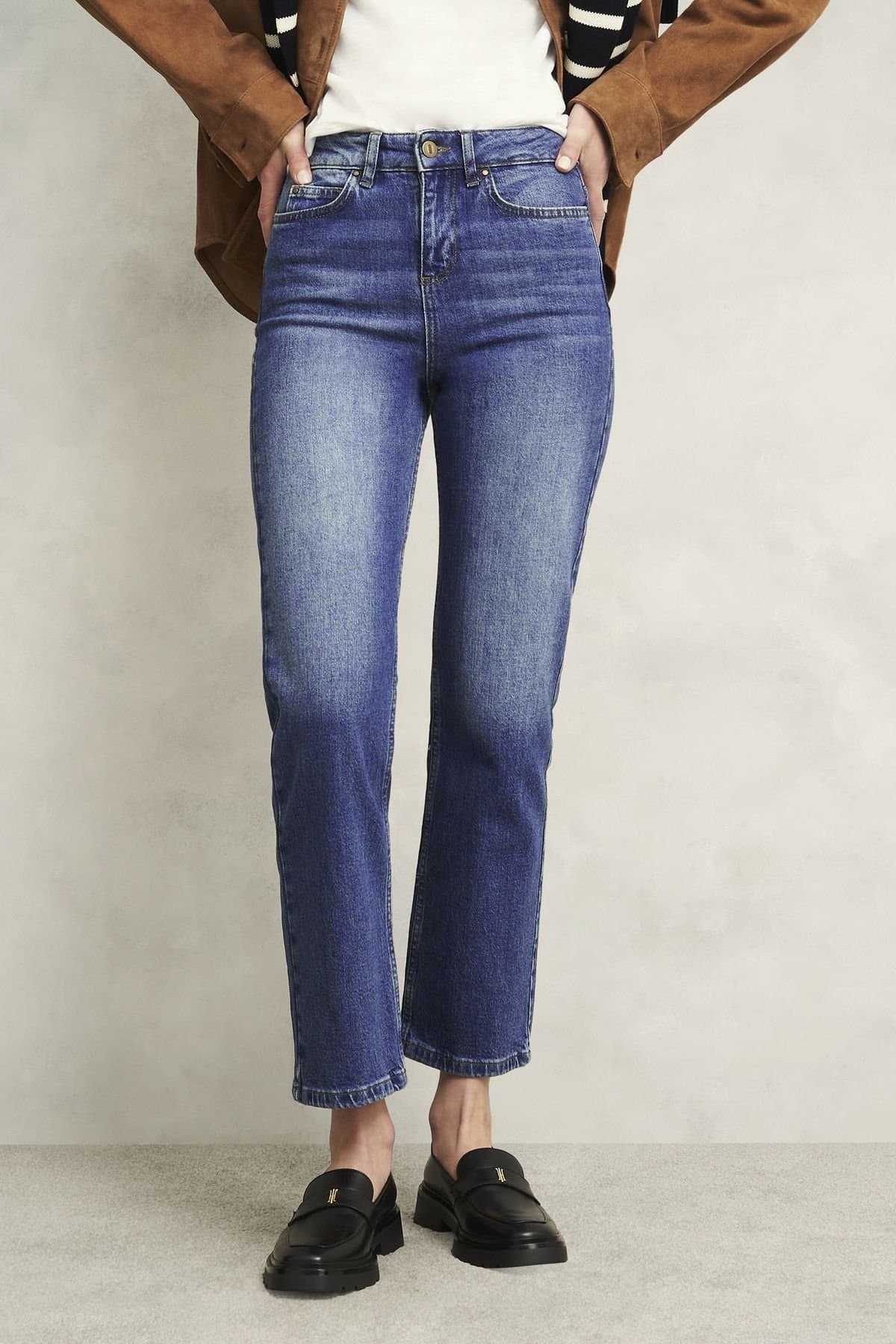Hobbs London Hobbs London Women's Shea Straight Jeans in Mid Blue