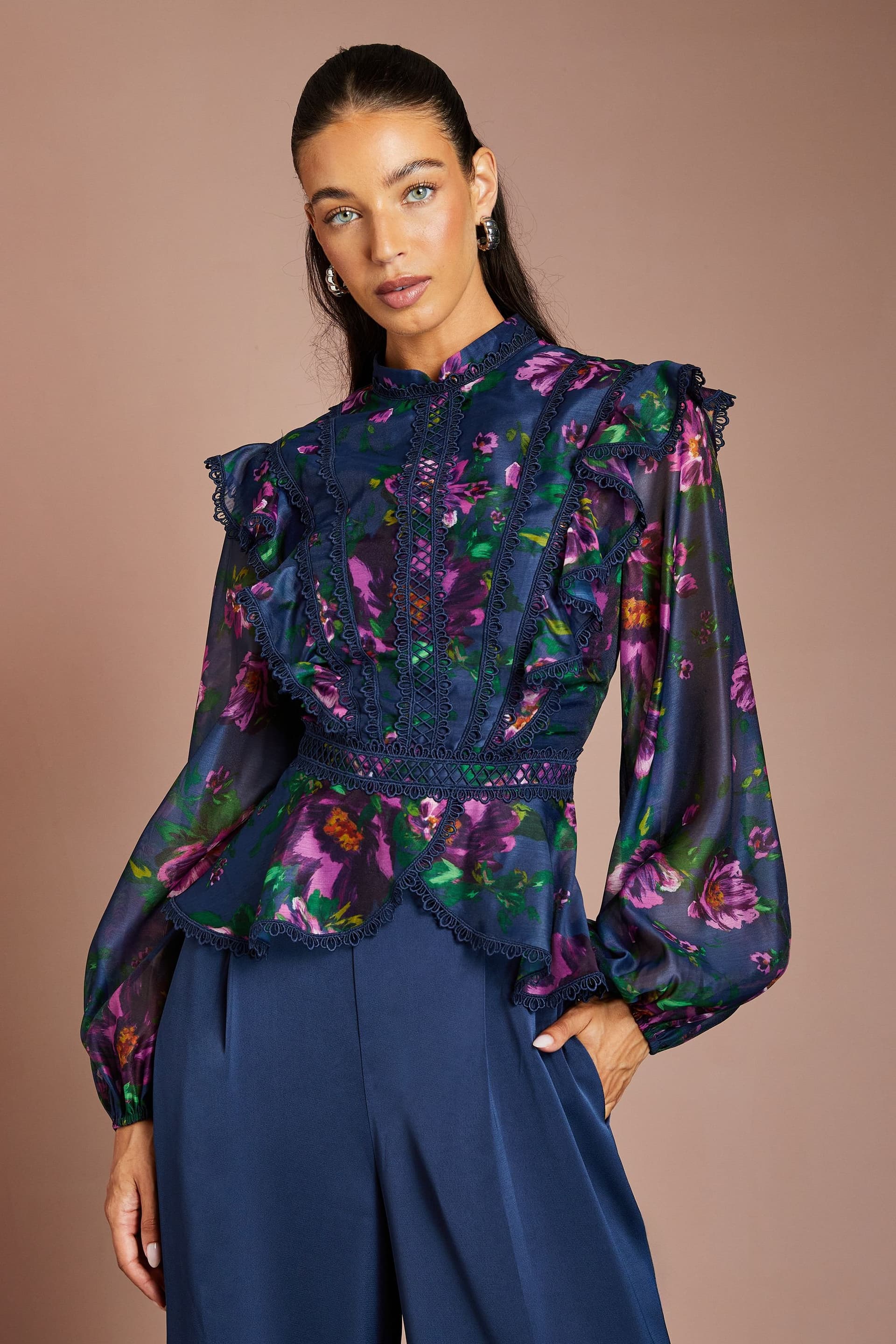 Coast Coast Women's Printed Floral Long Sleeve Frill Organza Blouse in Dusty Blue