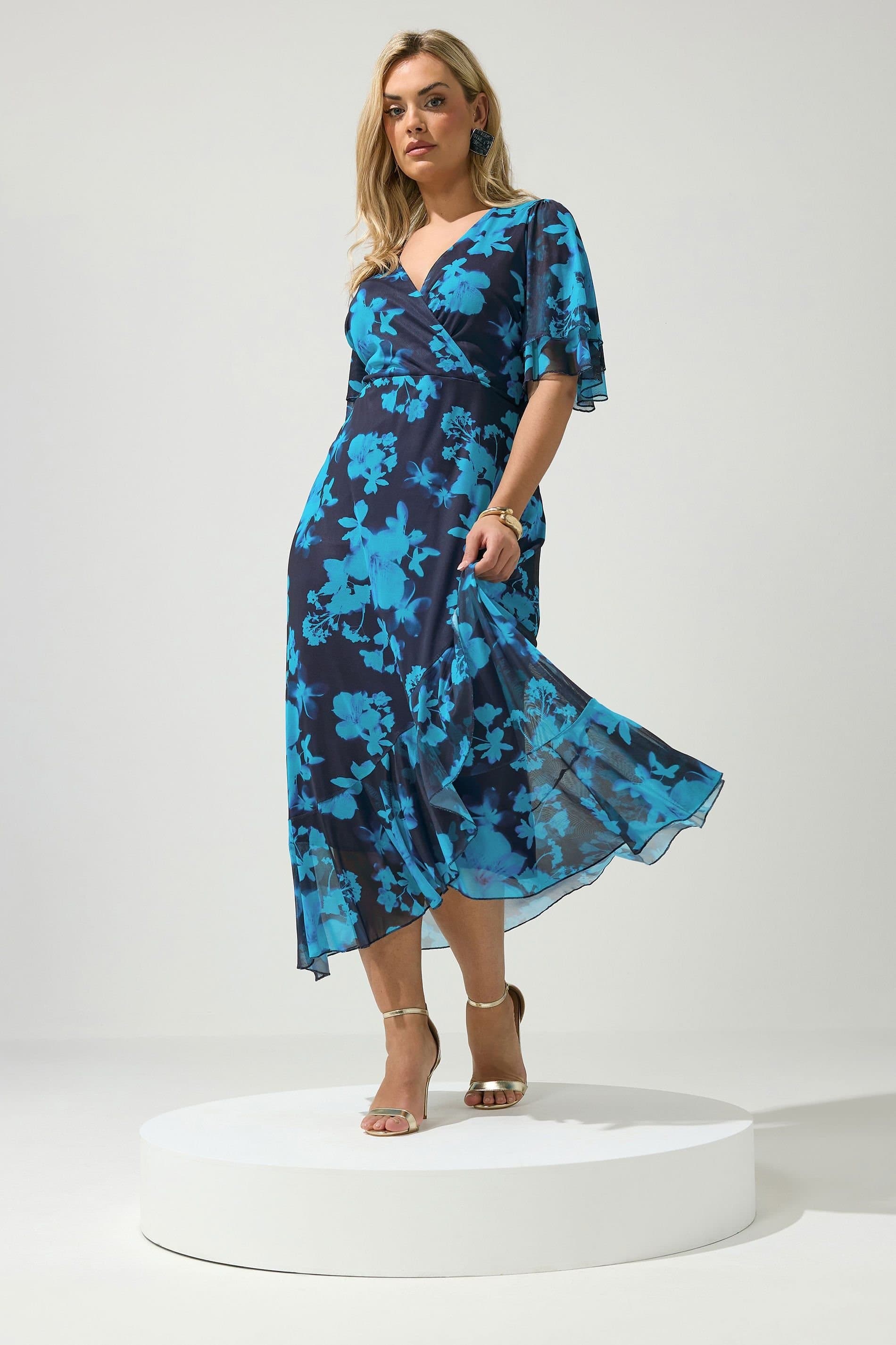 Yours Yours Women's Floral Wrap Dress in Dark Blue