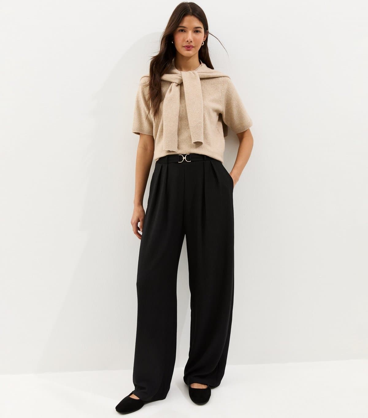 New Look Women's Black Belt Detail Pleated Crinkle Texture Wide Leg Trousers New Look