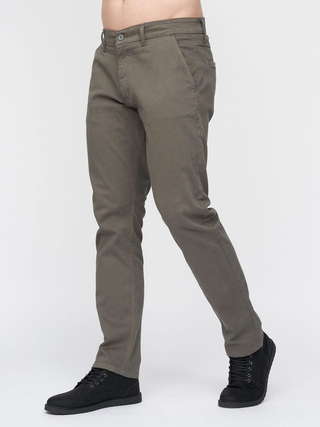 Duck&Cover Duck&Cover Moretor Men's Slim-Fit Lightweight Stretch Canvas Chinos with Secure Penny Pocket in Olive - 2