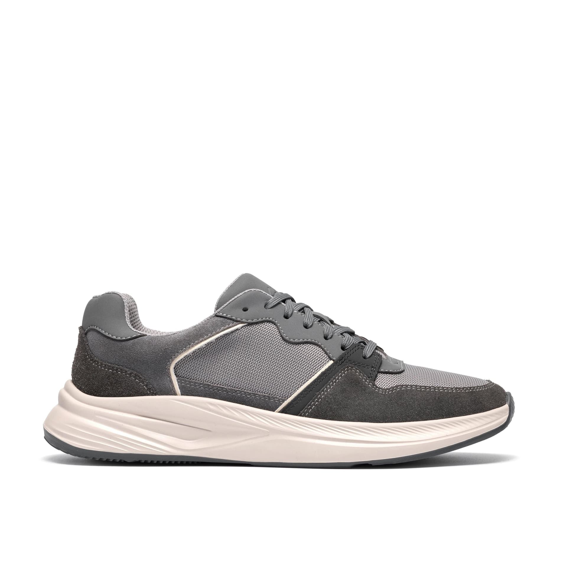 Clarks Clarks Men's Portmead Lace Grey Combination Trainers, Lace Up