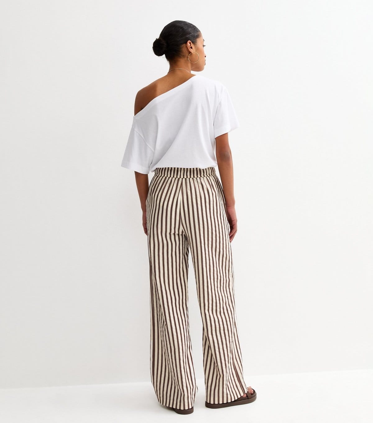 New Look Women's Brown Striped Seersucker Wide Leg Trousers New Look - 4