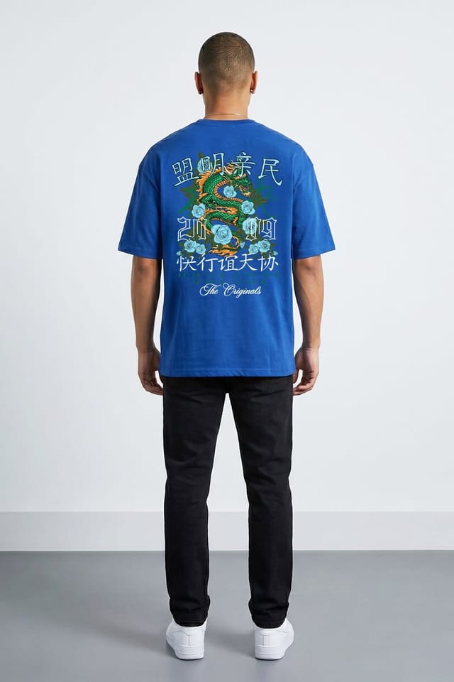 LONDON ATTITUDE LONDON ATTITUDE Men's Original Creators Dragon Graphic Heavyweight Oversized T-Shirt in Royal - 3