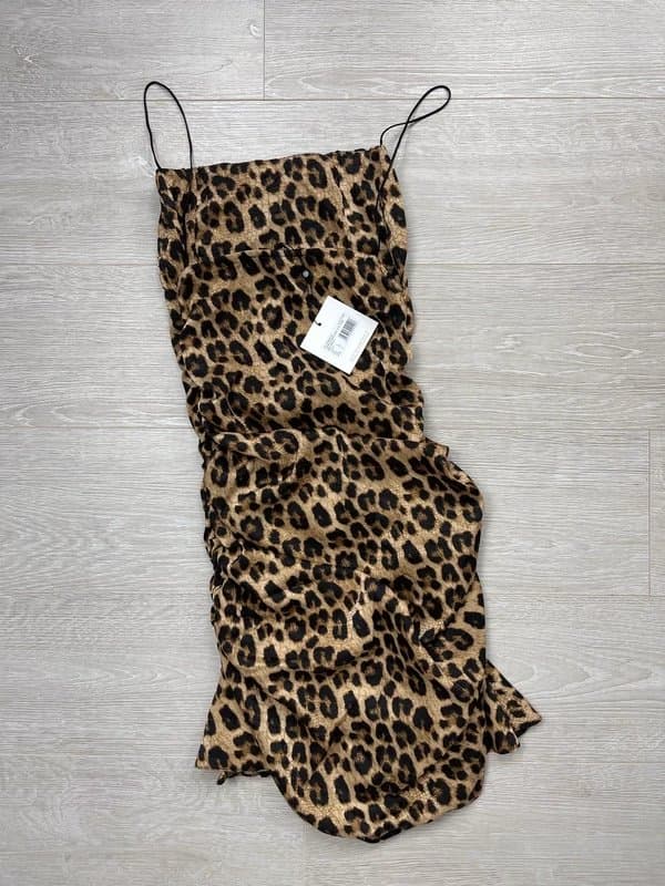 Missguided Missguided ruched mini milkmaid dress with frill hem in leopard print