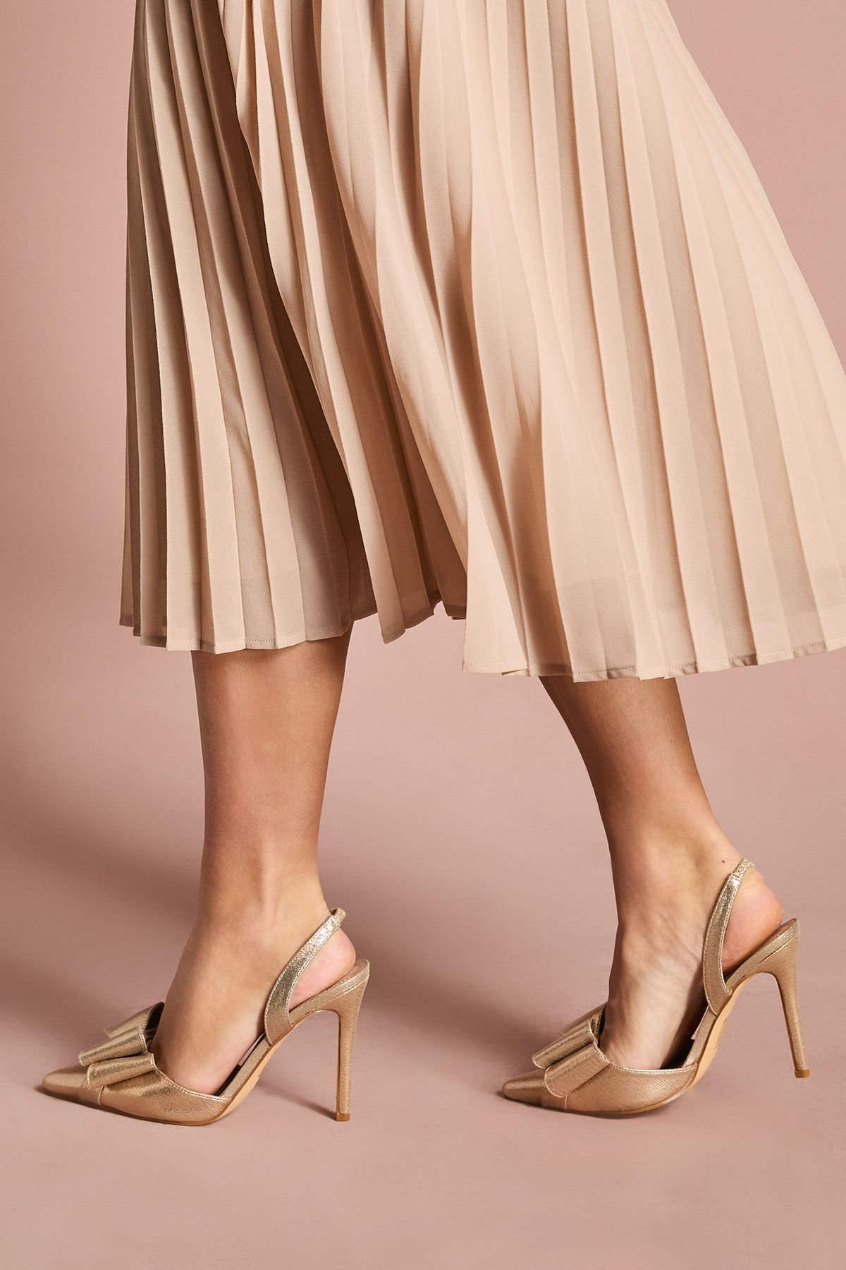 Coast Coast Women's Wide Fit Tamara Metallic Textile Satin Bow Slingback High Stiletto Heel Court Shoes in Gold - 3