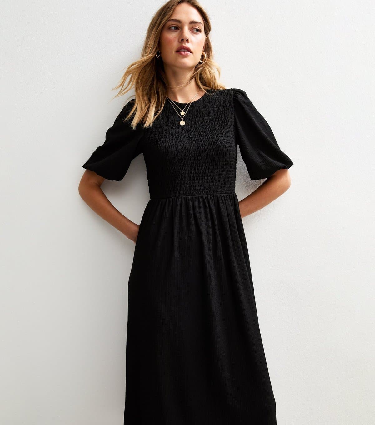 New Look Women's Black Crinkle Texture Puff Sleeve Smock Midi Dress New Look