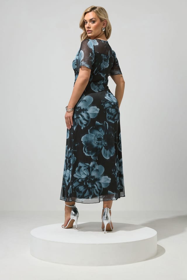 Yours Yours Women's Floral Square Neck Maxi Dress in Black - 3