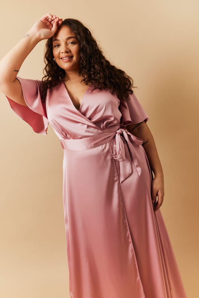 In The Style In The Style Women's Satin Wrap Tie Angel Sleeve Maxi Dress in Pink - 3