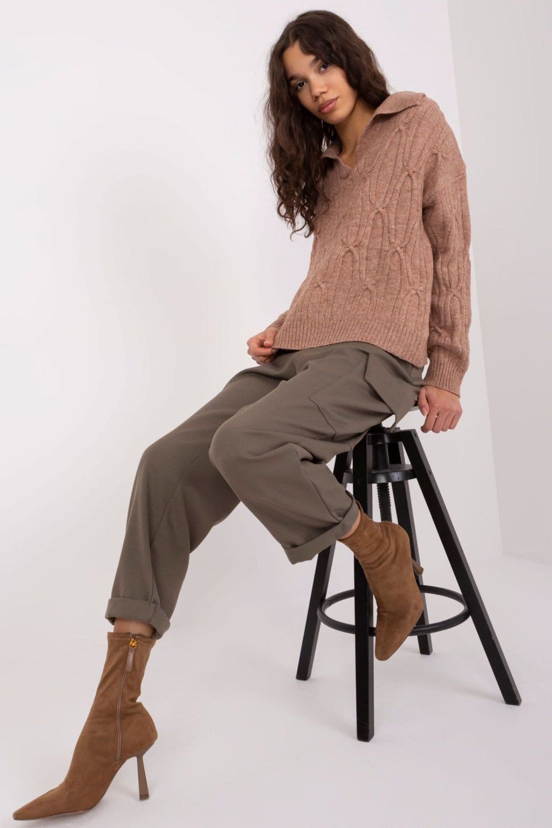 Love Lace Love Lace Women's Textured Acrylic Long Sleeve Sweater with Collar in Brown - 4