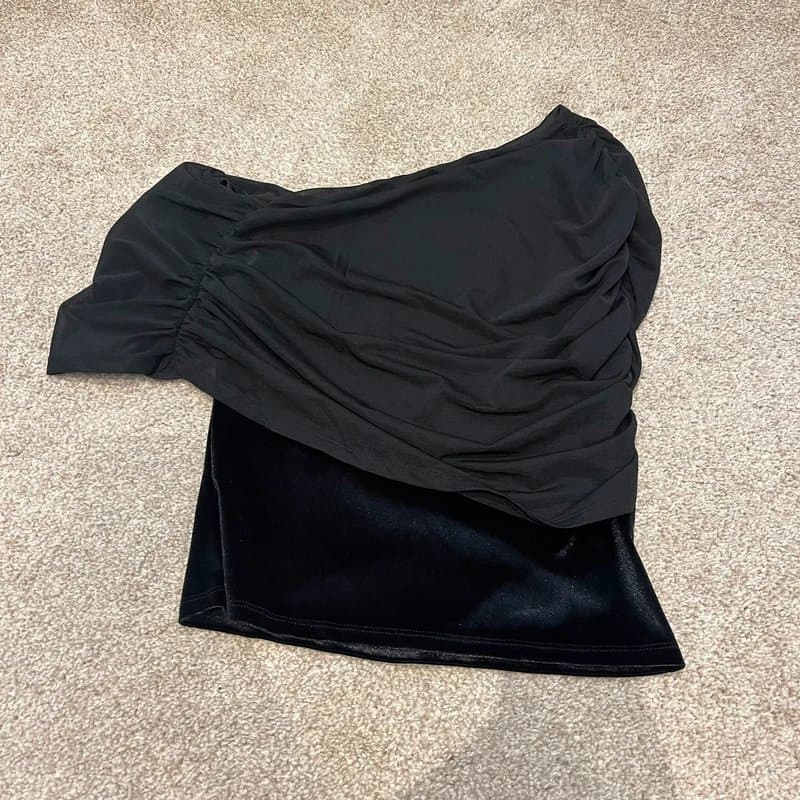 ASOS ASOS Black Off Shoulder Crop Top with Velvet Size S