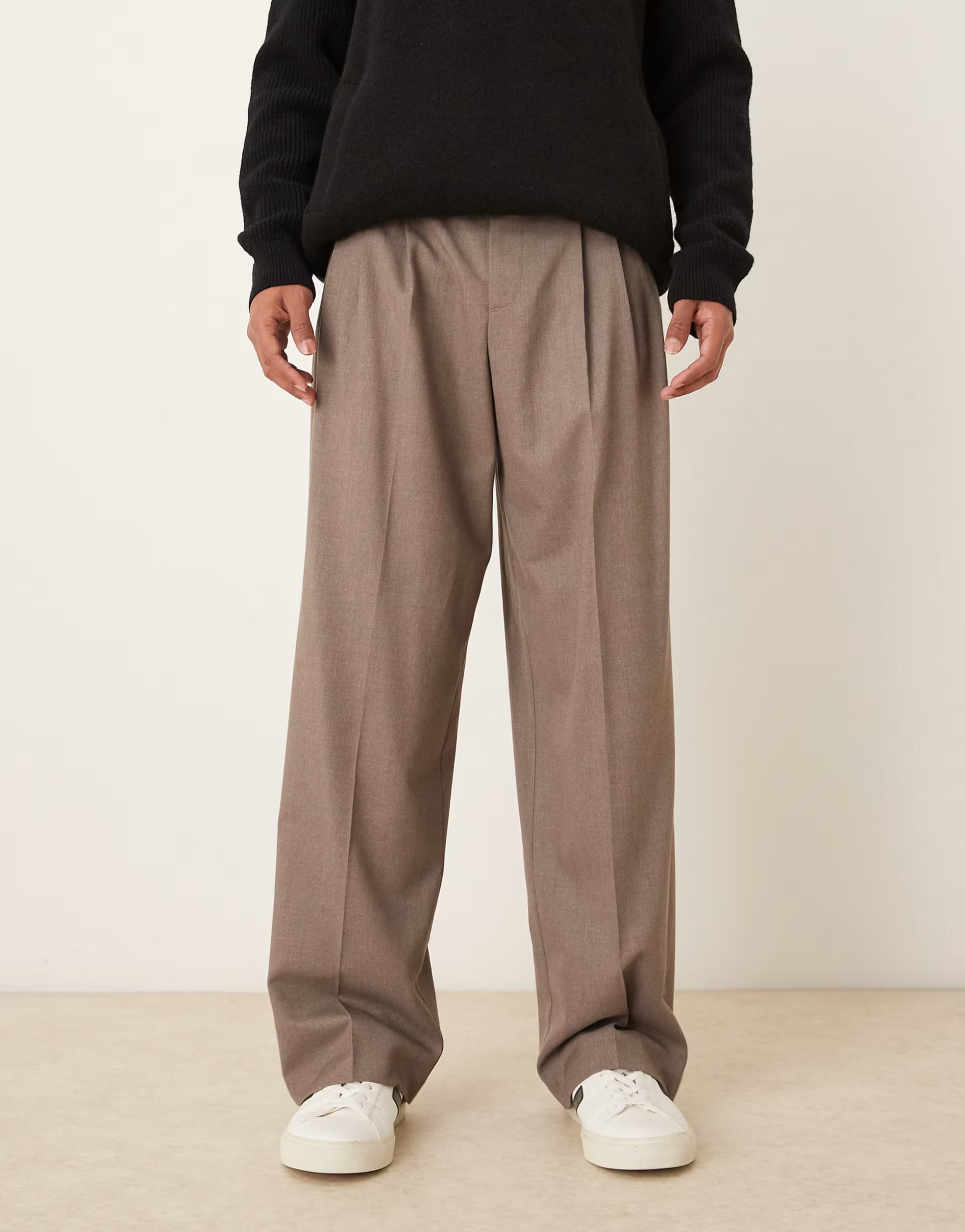 ASOS ASOS DESIGN smart wide leg trouser with triple pleat in beige flannel