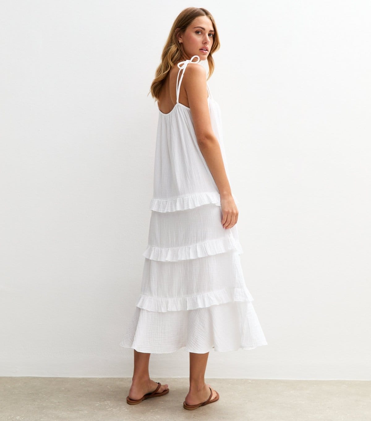 New Look Women's White Crinkled Frilly Trim Midi Dress New Look - 4