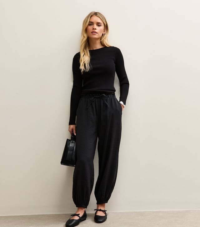 New Look Women's Petite Black Drawstring Cuffed Joggers New Look - 3
