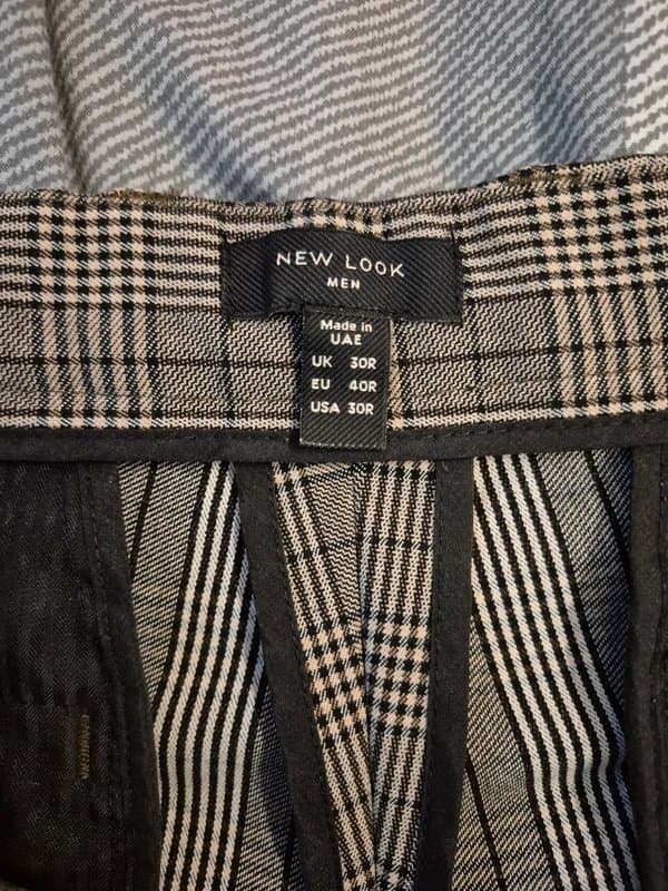 New Look Mens Grey Checked Smart Trousers
