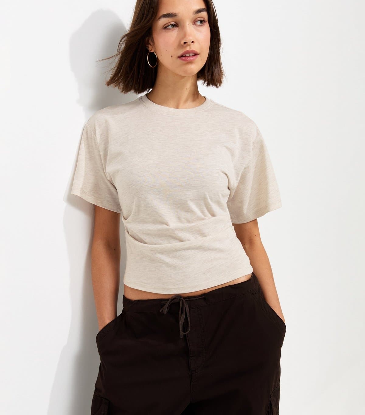 New Look Women's Oatmeal Ruched Waist Crew Neck T-Shirt New Look