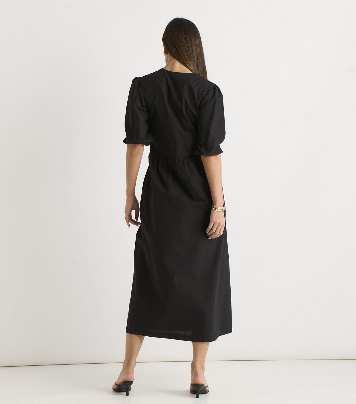 Gini London Women's Black Puff Sleeve Floral Embroidered Midi Dress Gini London New Look - 4