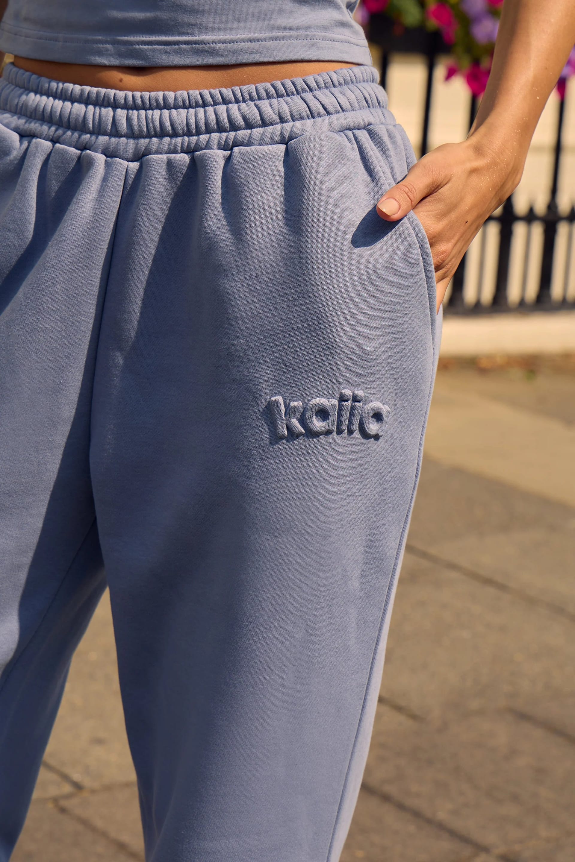 Kaiia Kaiia Embossed Wide Leg Joggers Vintage Blue - 4