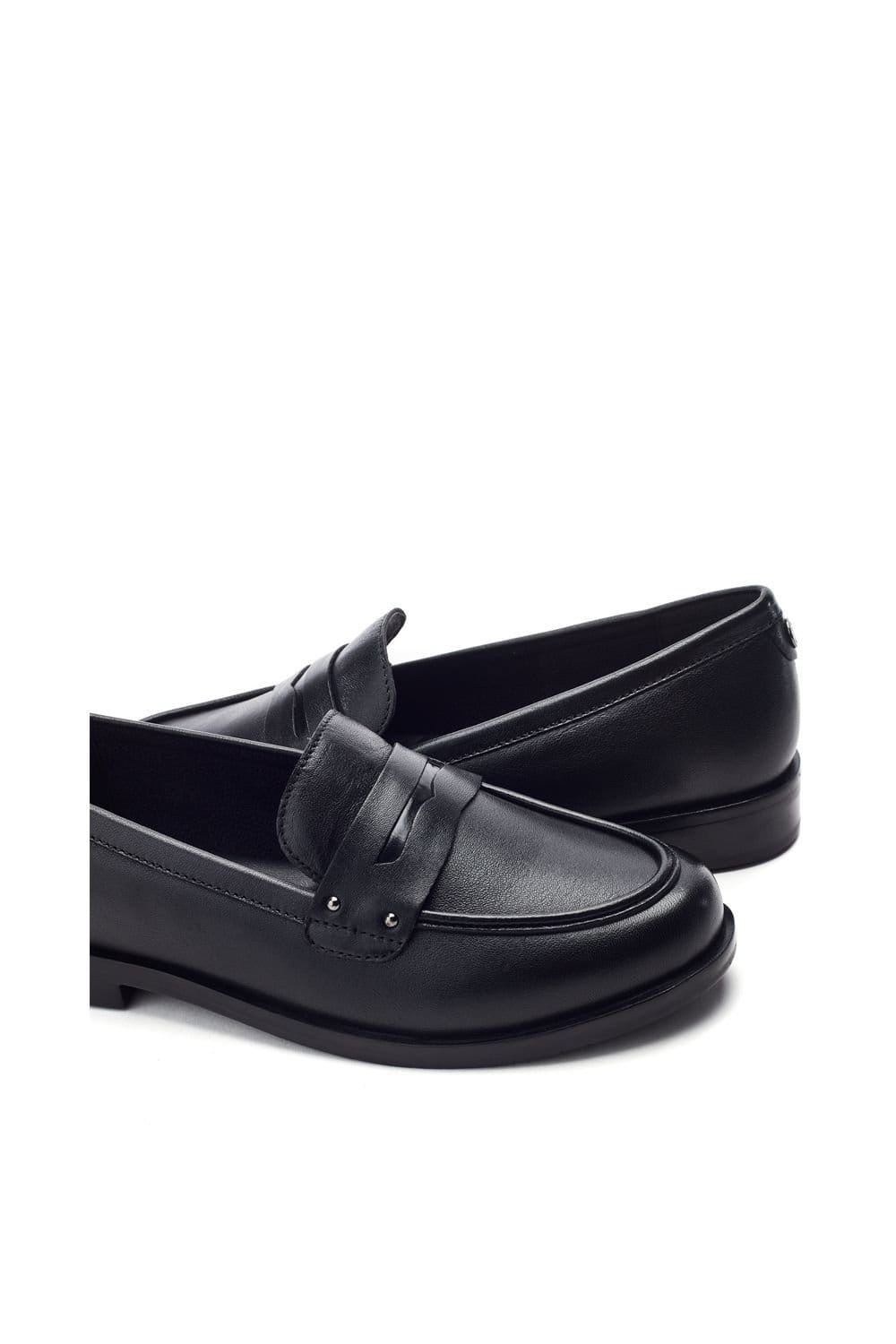 Moda In Pelle Moda In Pelle Women's 'Ema' Leather Loafers in Black - 4