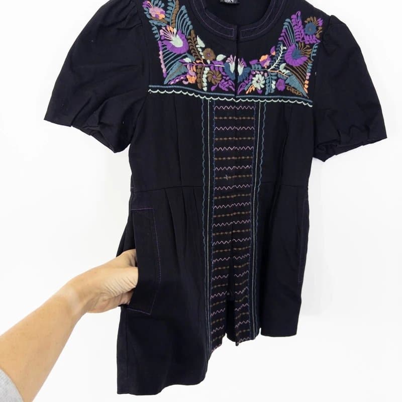 Bay BAY Trading Vintage Floral Embroidered Top Jacket Size 10 Black Denim