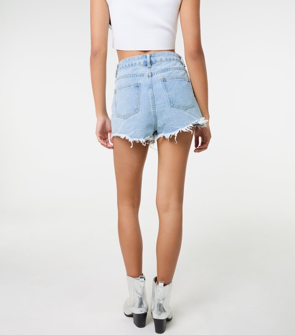 Pink Vanilla Women's Blue Embellished Distressed Denim Shorts Pink Vanilla New Look - 4