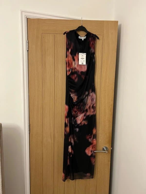 Bershka Bershka maxi dress - black and pink