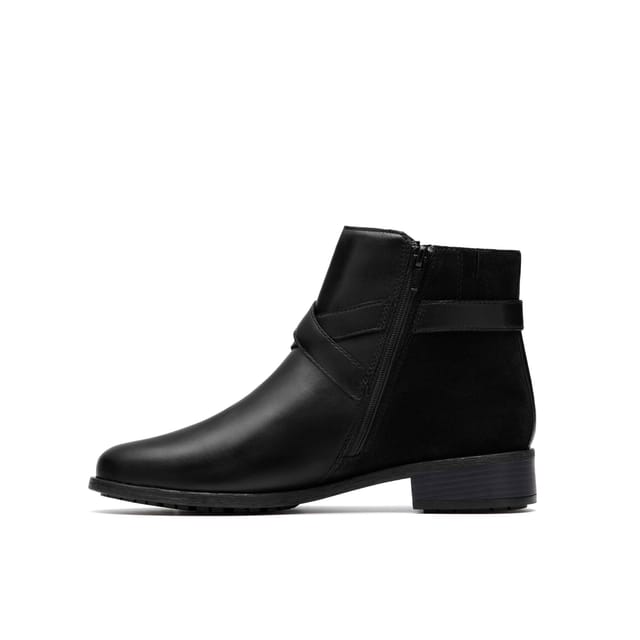 Clarks Clarks Women's Havisham Bay Black Leather Ankle Boots - 2