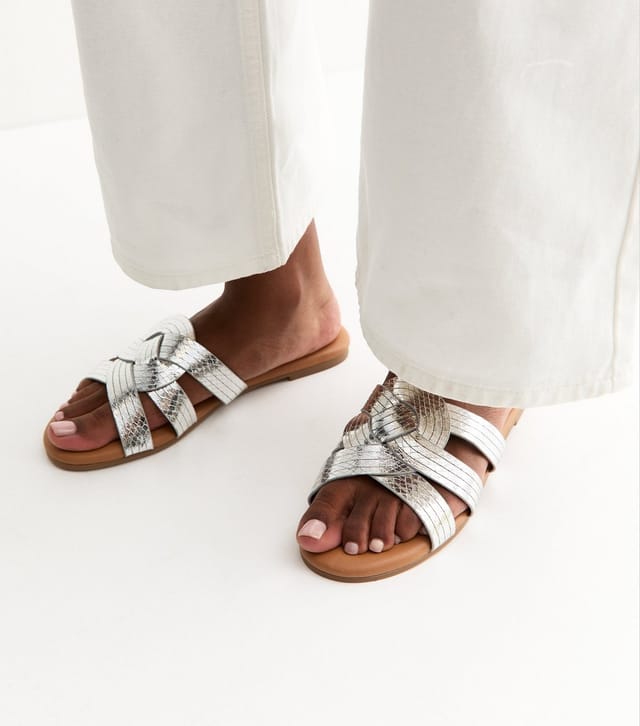 New Look Women's Wide Fit Silver Interwoven Strap Flat Mules Vegan New Look - 2