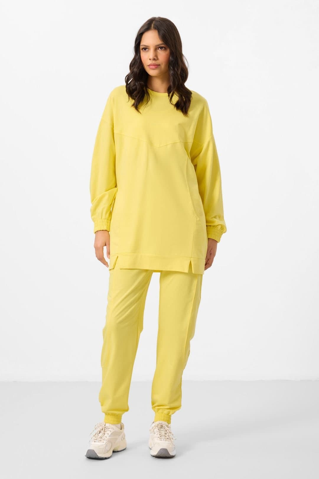 Tommy Life Tommy Life Women's Oversized Fleece Sweatshirt & Pants Set in Lemon