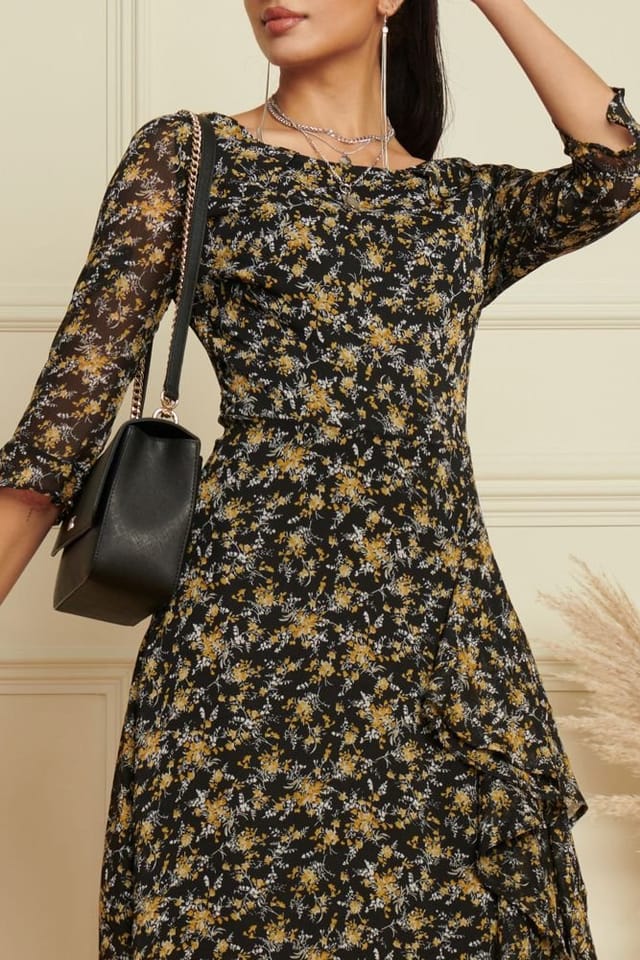 Jolie Moi Jolie Moi Women's Floral Chiffon Frill Hem Midi dress in Black - 3