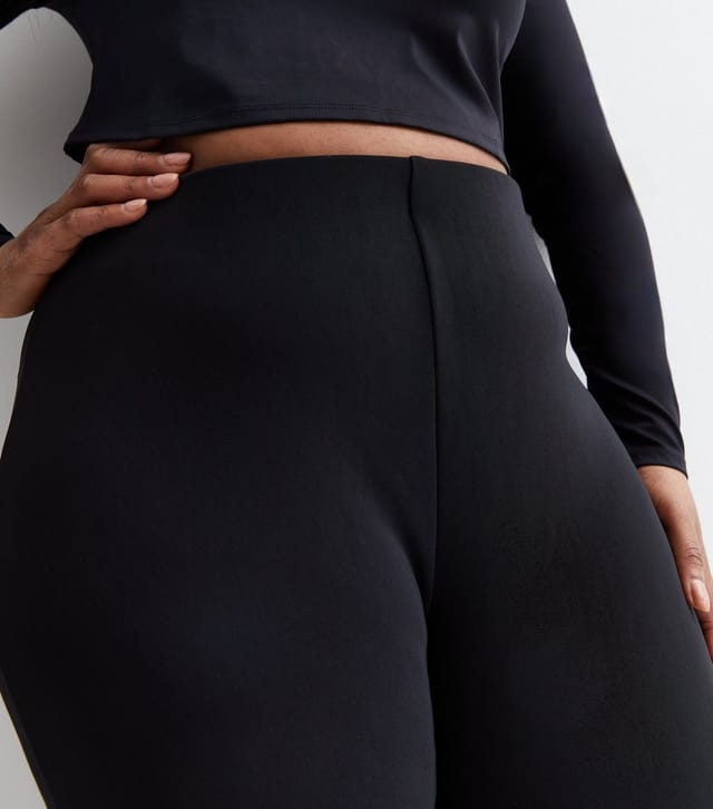 New Look Women's Plus Size Black Ribbed Flared Trousers Curves New Look - 2