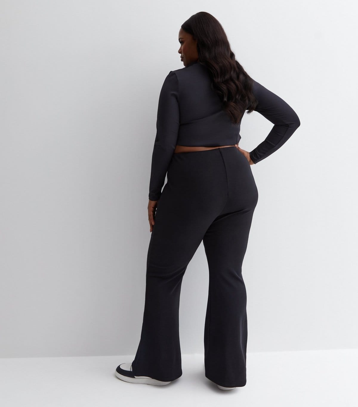 New Look Women's Plus Size Black Ribbed Flared Trousers Curves New Look - 4