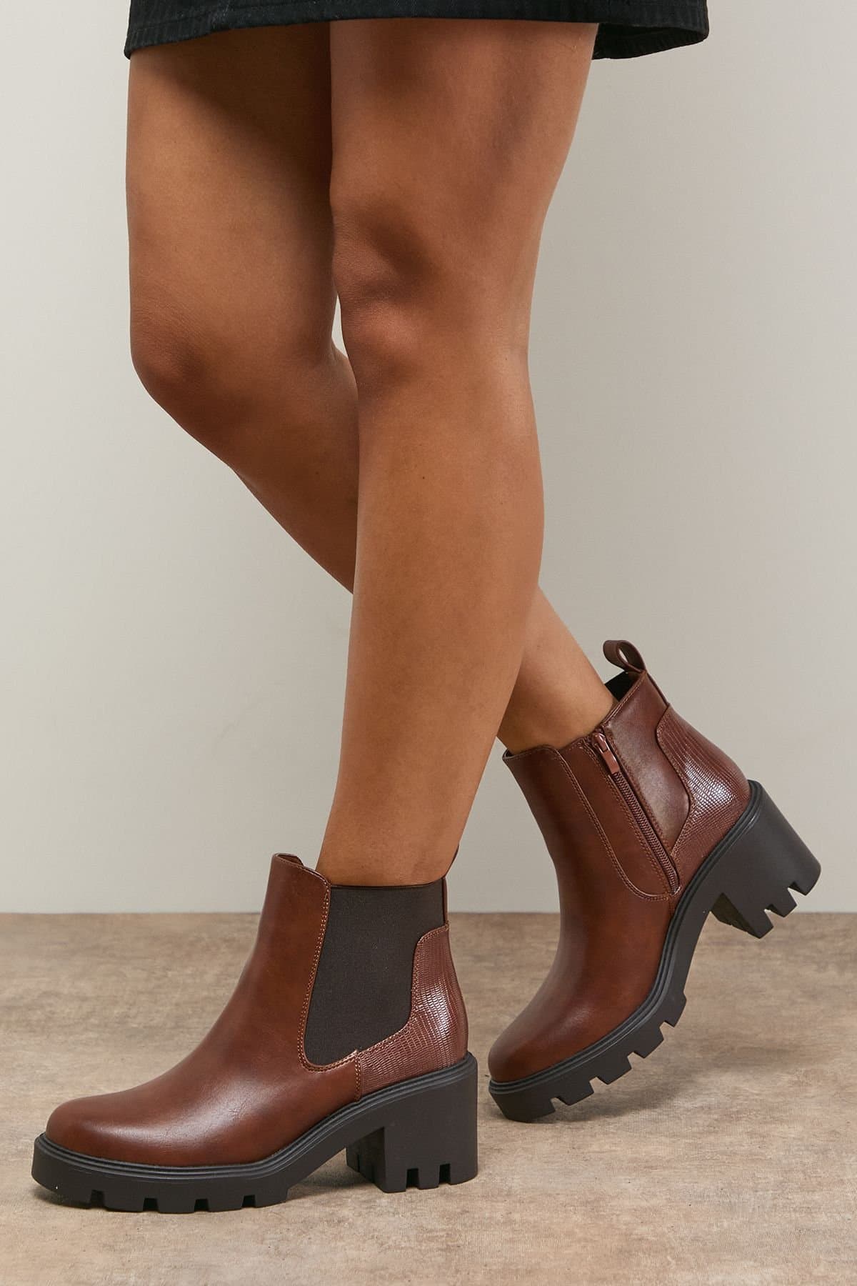 Oasis Oasis Women's Monty Faux Leather High Heel Chunky Chelsea Ankle Boots in Dark Tan