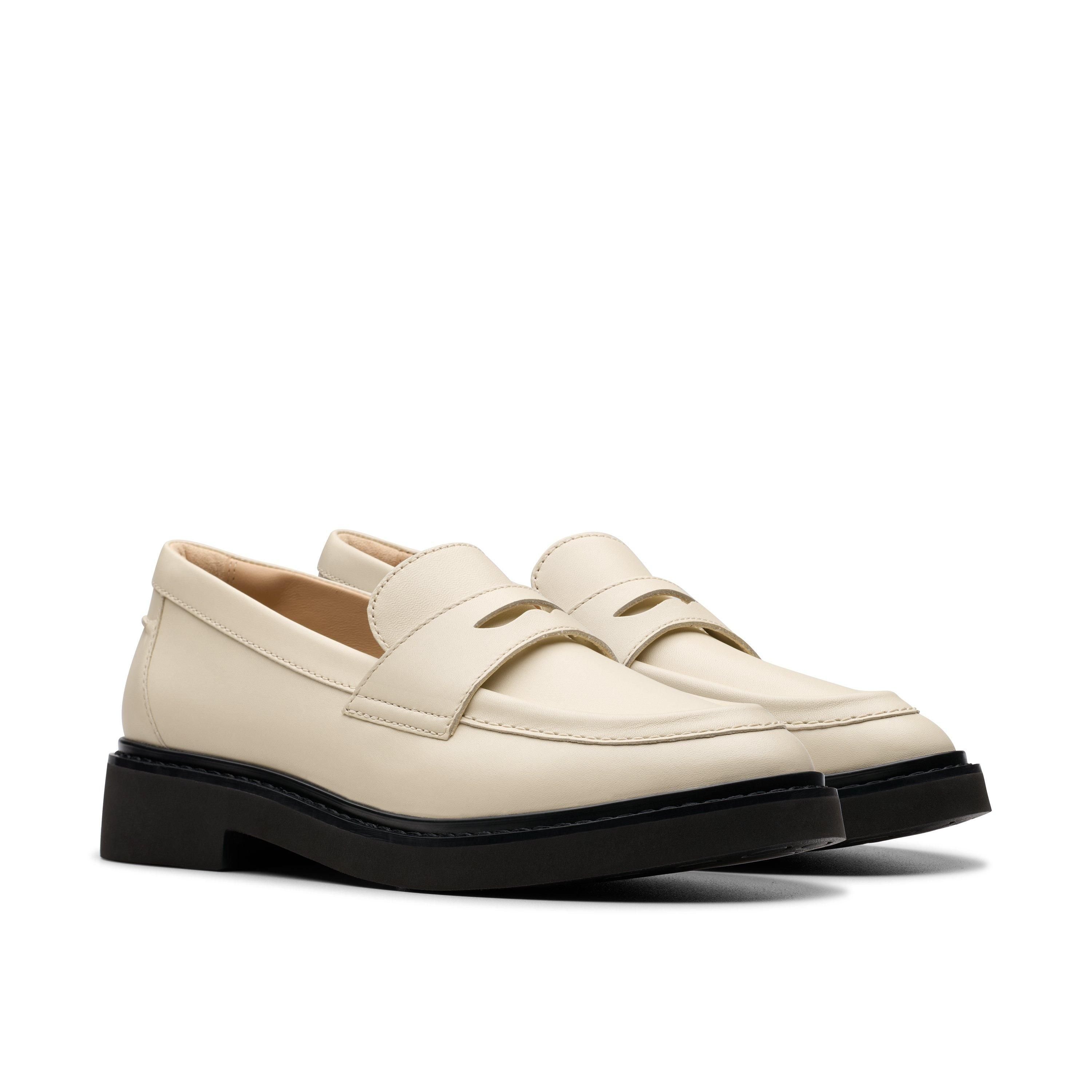 Clarks Clarks Women's Splend Edge Cream Leather Loafers in White - 4
