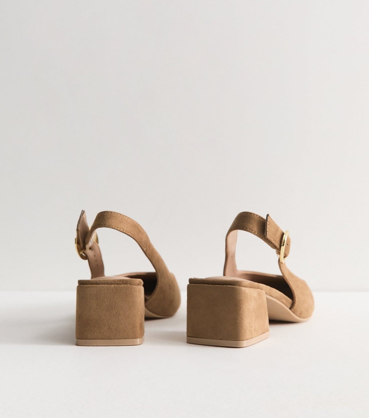 New Look Women's Wide Fit Camel Faux Suede Block Heel Pumps Vegan New Look - 4