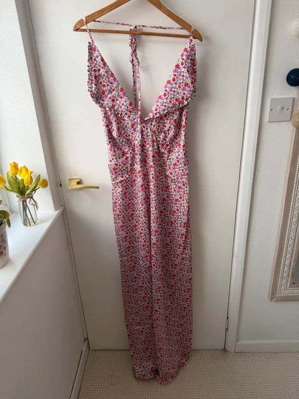 ASSOS ASOS backless satin floral summer jumpsuit UK18 - 1